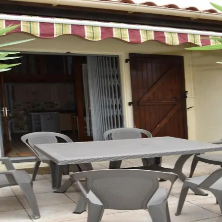 House Pinede Du Golf 1